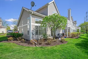 268 Arlington Ct, Carol Stream, IL 60188 - Photo 17