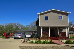 508 E Bronson St, Streator, IL 61364 - Photo 1