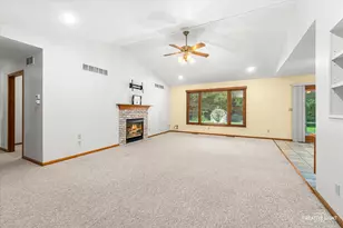 2019 Pauline Pl, Plano, IL 60545 - Photo 5