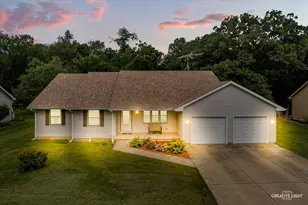 2019 Pauline Pl, Plano, IL 60545 - Photo 1