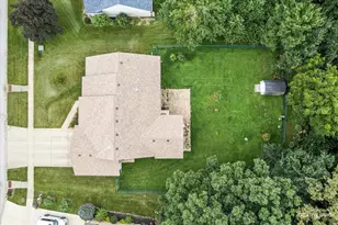 2019 Pauline Pl, Plano, IL 60545 - Photo 31