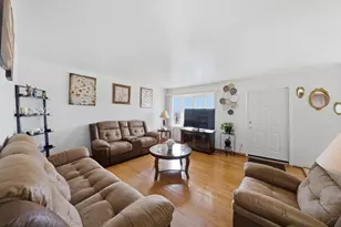 4540 W 84th Pl, Chicago, IL 60652 - Photo 5