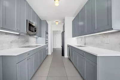 501 N Clinton Street #3203, Chicago, IL 60654 - Photo 3