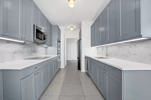 501 N Clinton St, Chicago, IL 60654 - Photo 3