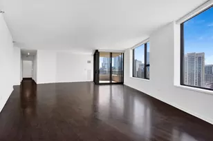 501 N Clinton St, Chicago, IL 60654 - Photo 9