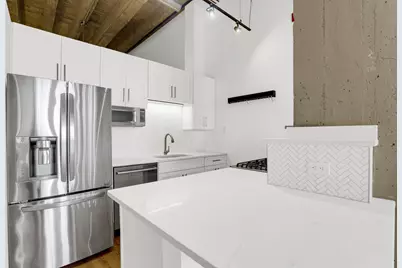 1645 W Ogden Avenue #429, Chicago, IL 60612 - Photo 11