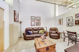 1645 W Ogden Ave, Chicago, IL 60612 - Photo 37