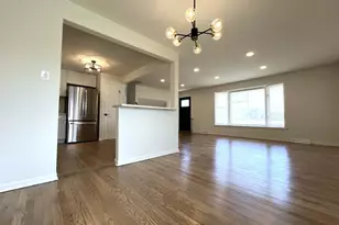 15333 Dante Ave, Dolton, IL 60419 - Photo 7