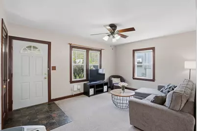 102 18th Avenue, Moline, IL 61265 - Photo 3