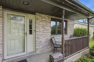 1214 Norley Ave, Joliet, IL 60435 - Photo 3