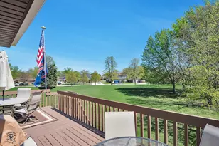 8827 Clearview Dr, Orland Park, IL 60462 - Photo 23
