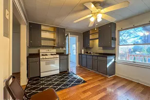 8S057 S Vine St, Burr Ridge, IL 60527 - Photo 13