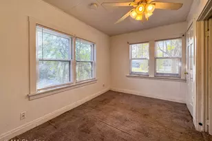 8S057 S Vine St, Burr Ridge, IL 60527 - Photo 7