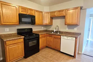 240 Tampa St, Park Forest, IL 60466 - Photo 7
