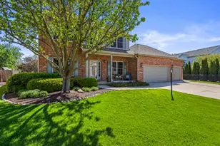2208 Mullikin Dr, Champaign, IL 61822 - Photo 3
