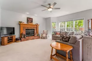 2208 Mullikin Dr, Champaign, IL 61822 - Photo 7