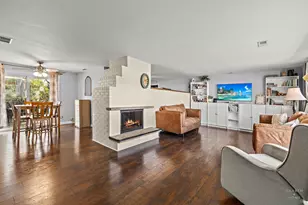 125 Weymouth Ct, Schaumburg, IL 60193 - Photo 3