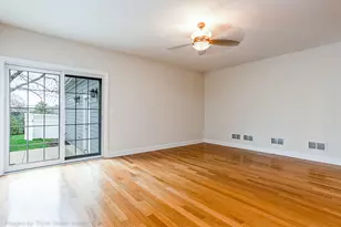 831 N Yale Ave, Villa Park, IL 60181 - Photo 11