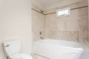 831 N Yale Ave, Villa Park, IL 60181 - Photo 31