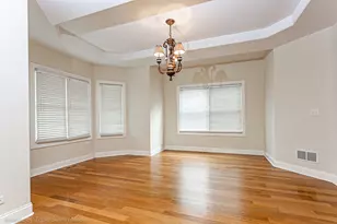 831 N Yale Ave, Villa Park, IL 60181 - Photo 5