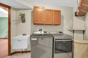 5353 Bailey Ave, Clifton, IL 61727 - Photo 39