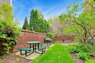 1107 Greenleaf Ave, Wilmette, IL 60091 - Photo 31