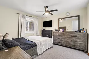 1S217 Stratford Ln, Villa Park, IL 60181 - Photo 9