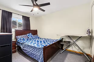 1S217 Stratford Ln, Villa Park, IL 60181 - Photo 13