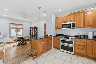 4133 Joliet Ave, Lyons, IL 60534 - Photo 11
