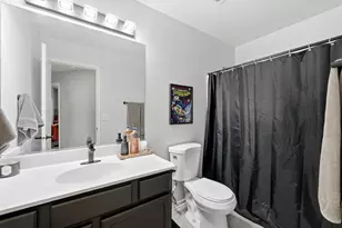 195 Briarcliff Ct, Romeoville, IL 60446 - Photo 17