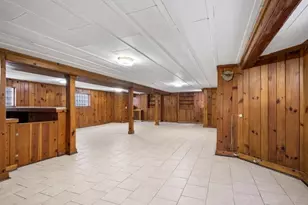 2531 W Morse Ave, Chicago, IL 60645 - Photo 19