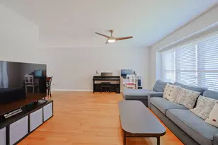 2842 Garden Dr, Lisle, IL 60532 - Photo 3
