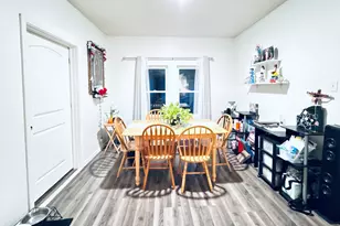 817 Cochrane Ave, Joliet, IL 60436 - Photo 9