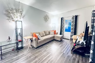 817 Cochrane Ave, Joliet, IL 60436 - Photo 7