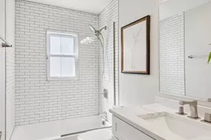 815 Cumberland St, Hoffman Estates, IL 60169 - Photo 13