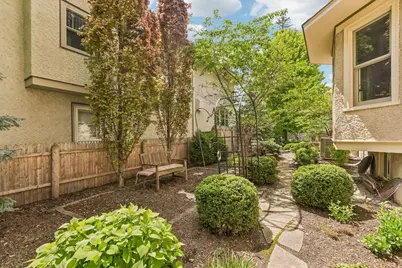 515 N Elmwood Avenue, Oak Park, IL 60302 - Photo 59