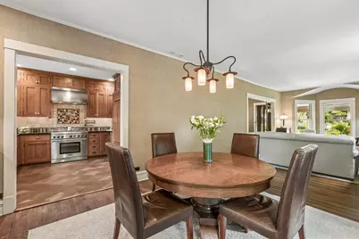 515 N Elmwood Avenue, Oak Park, IL 60302 - Photo 11