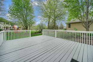 8709 Shade Tree Cir, Lakewood, IL 60014 - Photo 25