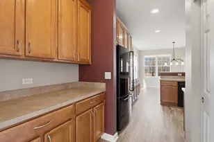 3024 Cookson Ave, Elgin, IL 60124 - Photo 11