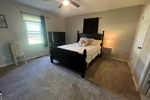 348 N Cleveland Ave, Bradley, IL 60915 - Photo 13