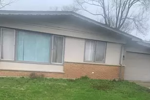224 N Pleasant Dr, Glenwood, IL 60425 - Photo 3