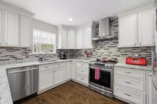 623 Wild Indigo Ave, Romeoville, IL 60446 - Photo 7