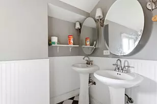 212 S 4th St, Aurora, IL 60505 - Photo 25