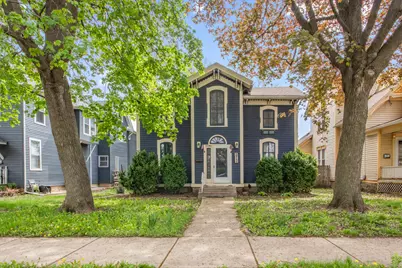 212 S 4th Street, Aurora, IL 60505 - Photo 1