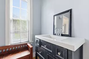 212 S 4th St, Aurora, IL 60505 - Photo 15