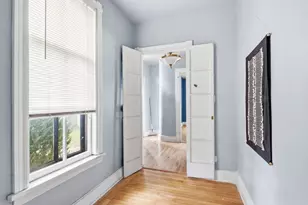 212 S 4th St, Aurora, IL 60505 - Photo 7