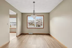 3503 32nd St, Moline, IL 61265 - Photo 11