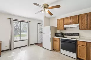 1414 North Ave, Round Lake Beach, IL 60073 - Photo 5