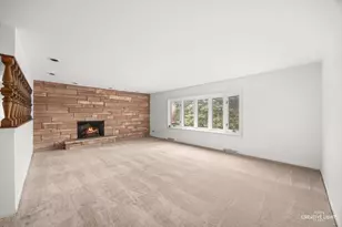 305 S Lambert Rd, Glen Ellyn, IL 60137 - Photo 3