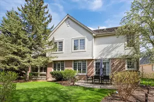 1924 Wyndham Cir, Glenview, IL 60025 - Photo 31